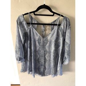 Blue + white patterned top with cold shoulder!
